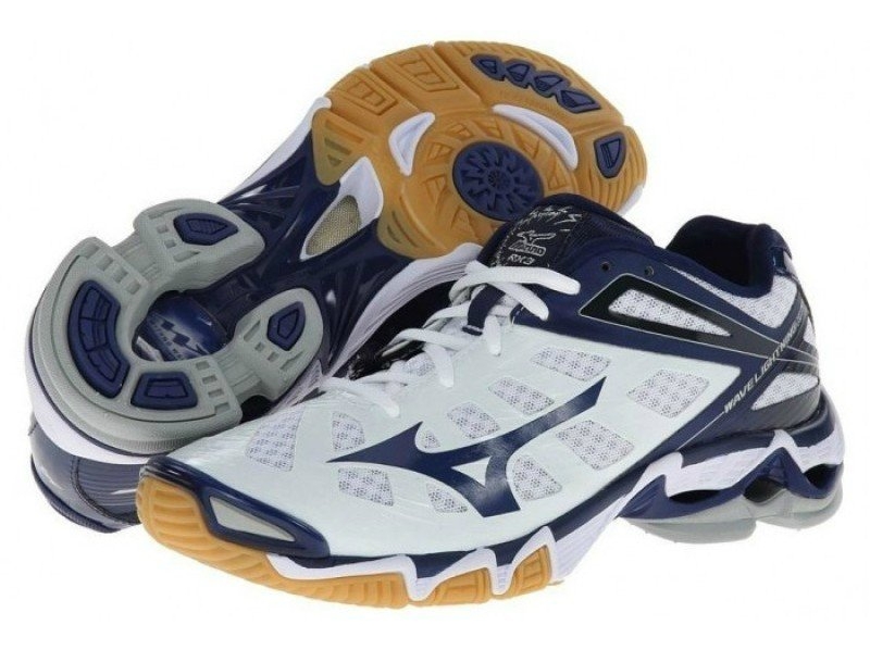 mizuno wave lightning 2