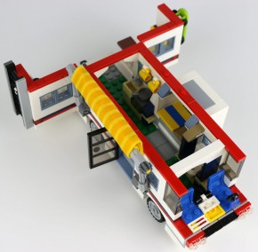  Lego Creator    (31052) 6
