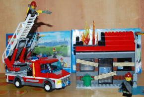  Lego City   (60003) 6