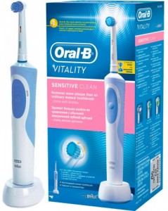    Braun Oral-B Vitality Sensitive D12 4