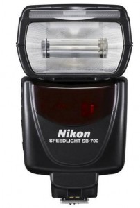  Nikon Speedlight SB-700  