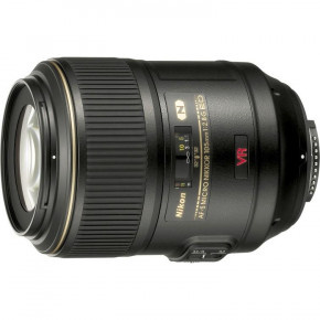  Nikon 105 mm f/2.8G AF-S IF-ED VR Micro-Nikkor (JAA630DB)