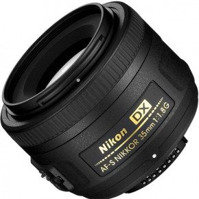  Nikon 35mm f/1.8G AF-S DX   4