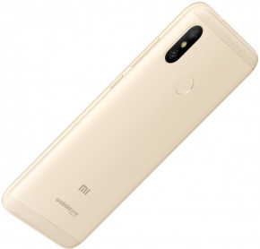  Xiaomi Mi A2 Lite 3/32Gb Gold *EU 8