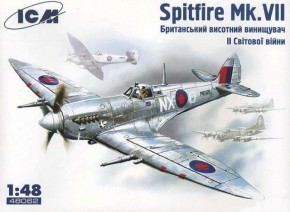 ICM   Spitfire Mk VII 1:48 (ICM48062)