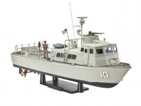  Revell   US Navy Swift Boat PCF 1:48 (05122)