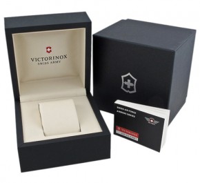   Victorinox V241586 3