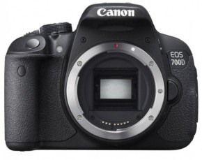  Canon EOS 700D Body
