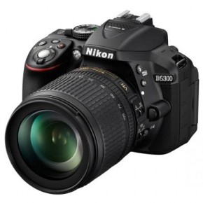  Nikon D5300 KIT AF-S DX 18-105 VR (VBA370KV04)