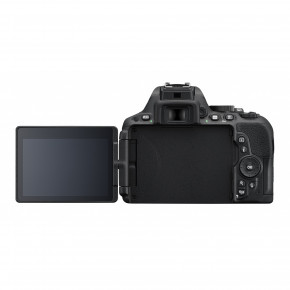  Nikon D5500 kit 18-140VR 7