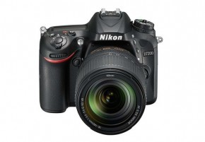  Nikon D7200 + 18-140VR 3