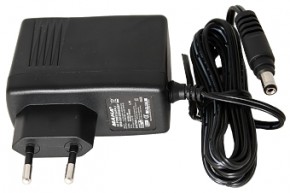   Maha Powerex MH-C9000 3