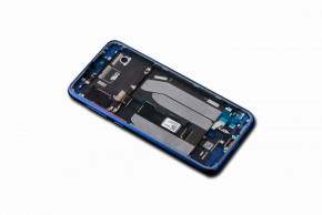     Blue  Xiaomi MI 9  4