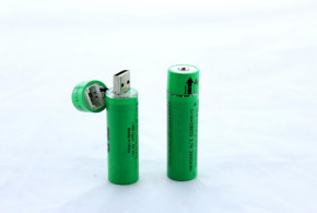    USB  18650 (1)