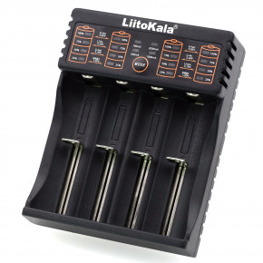   Liitokala Lii-402 Ni-Mh/Li-ion/Li-Fe/LiFePO4 USB Powerbank LED Box