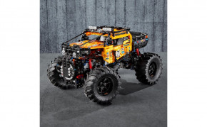   Lego 4x4 X-Treme Off-Roader (42099) (2)