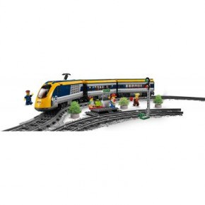  LEGO   (60197) 4