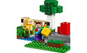  Lego   (21153) 7