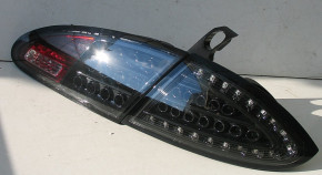 Seat Leon 2   LED  (altezza-leon-black) 5