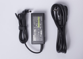      Sony VAIO PCG-661L (785209702) (0)