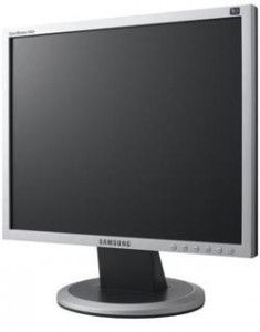   Samsung 940N (LS19HAAKSB/EDC) / (0)
