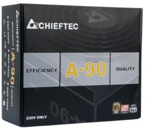   Chieftec 750W ATX 2.3 APFC FAN 14cm GDP-750C 5