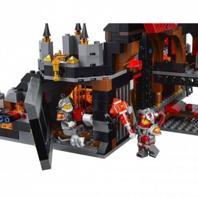  Lego Nexo Knights    (70323) 5