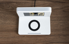    Qitech Alarm Clock Wireless Charger 31      5