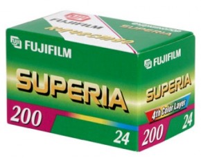  Fujifilm Superia 200/24