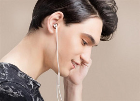  Xiaomi Mi In-Ear Headphones Pro Gold 6