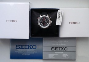   Seiko SSC351P1 11
