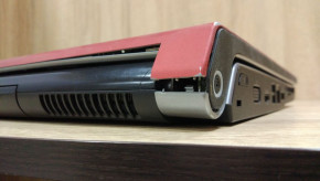  Dell Inspiron 1735 Red (Core 2 Duo T7250 2Ghz/Intel 965 GM/ 1Gb/160Gb) / 6