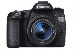  Canon EOS 70D 18-55 IS STM c Wi-Fi