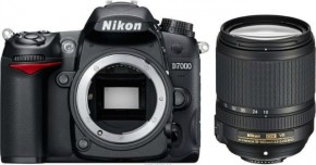  Nikon D7000 + 18-140VR (VBA290KV01) 5