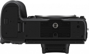   Nikon Z6 + 24-70mm f4 + FTZ Adapter (VOA020K003) 8