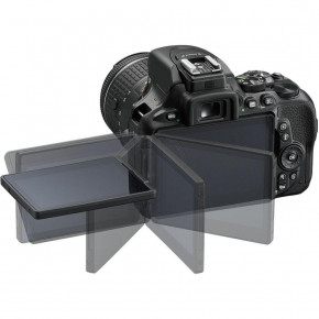  Nikon D5600 + AF-P 18-55 VR + AF-P 70-300 VR (VBA500K004) 11