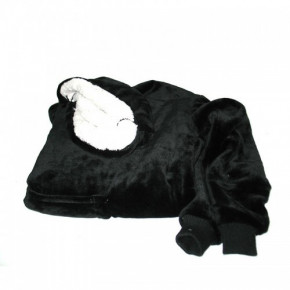 - Ultra Plush Blanket Hoodie   4