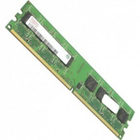  Hynix DDR2 2GB 800MHz (HYMP125U64CP8-S6) 3