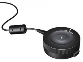 - Sigma USB Lens Dock for Canon 3