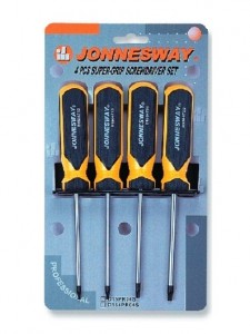   Jonnesway Torx 10--25 4 (D15PR04S)