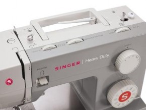   Singer 4411 Heavy Duty 3