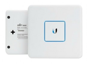  Ubiquiti UniFi Security Gateway Router 4