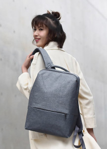  Xiaomi RunMi 90 Points of urban simple shoulder bag Light Gray 3