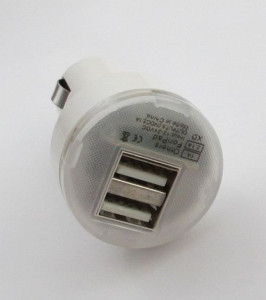   Vaong V5  2 USB    12  4